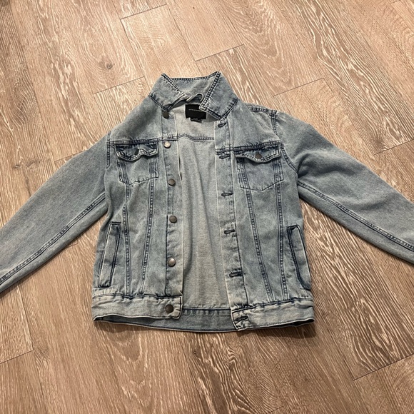 Light blue jean jacket - Picture 2 of 2